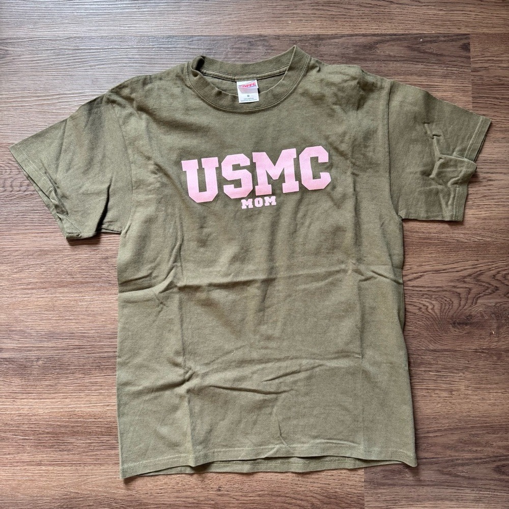 USMC Mom T Shirt Olive Green Short Sleeve Cotton Size Medium